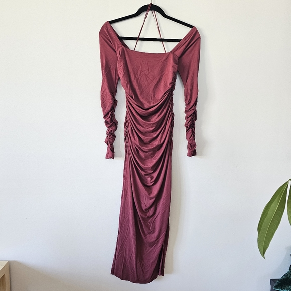 ANTHROPOLOGIE Ruched Square-Neck Wine Colour Dress - Picture 2 of 6